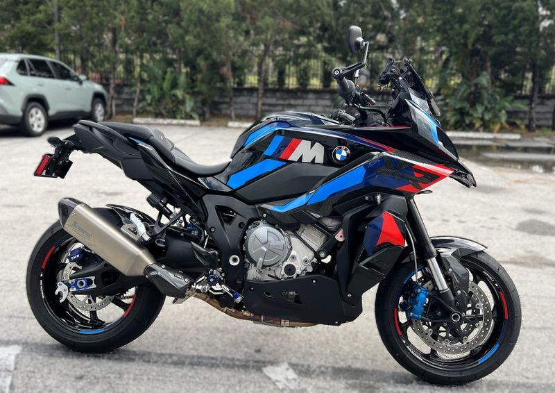 2024 BMW M 1000 XR