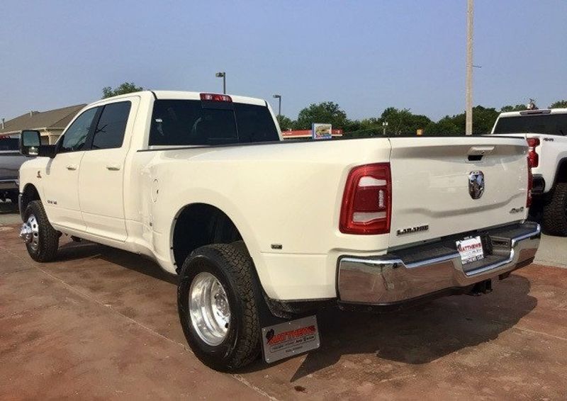 2024 RAM 3500 Laramie Crew Cab 4x4 8