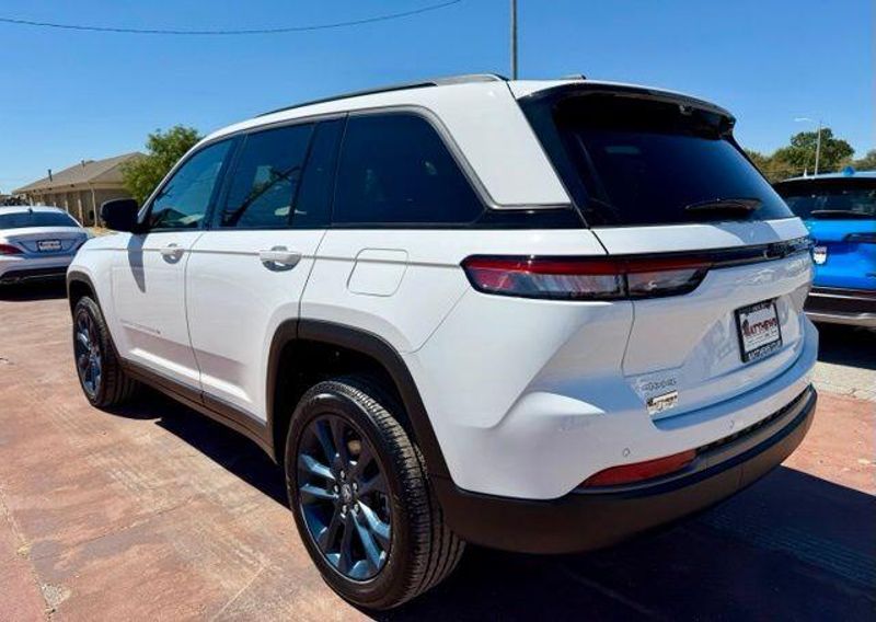 New 2026 Jeep Grand Cherokee 85th Anniversary Edition 4x4Image 9