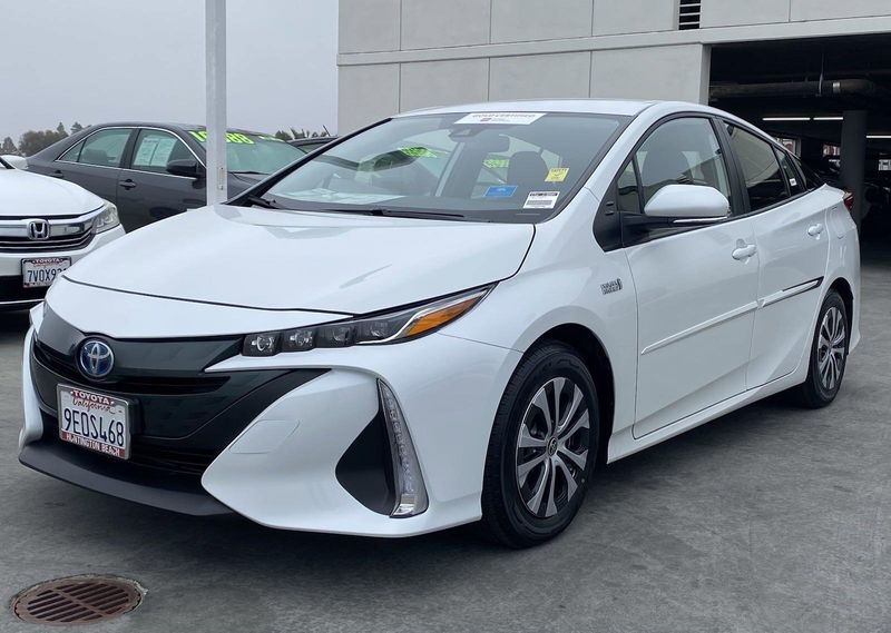 2022 Toyota Prius Prime XLEImage 8