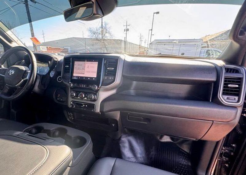New 2025 RAM 2500 TradesmanImage 13