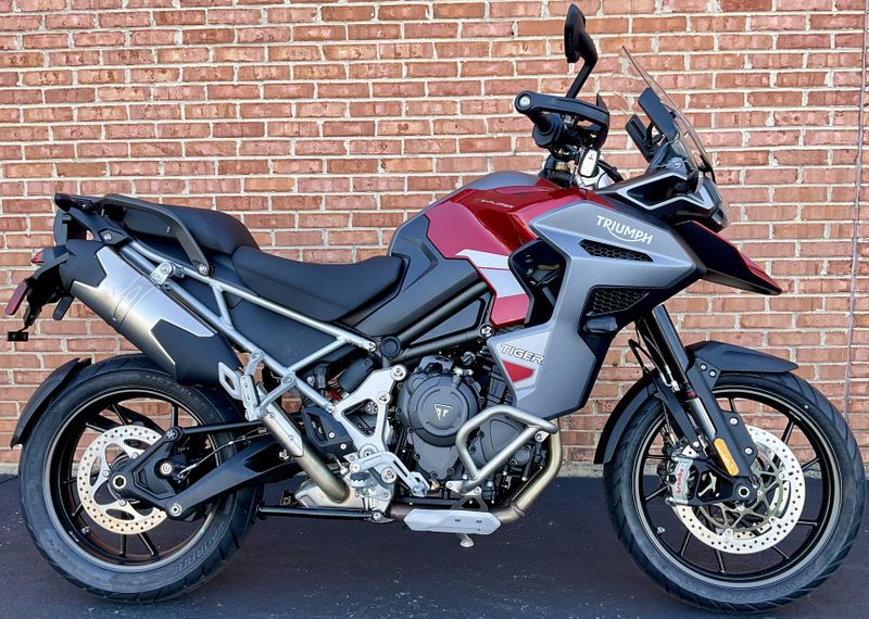 2024 Triumph Tiger 1200 GT ExplorerImage 1