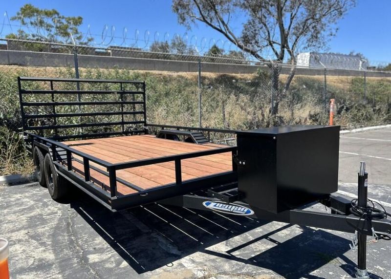 New 2025 Zieman F-816 WIDE BODY Image 16