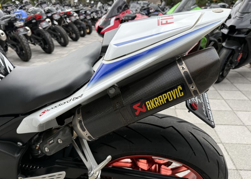 Used 2010 Yamaha YZF R1 LE 