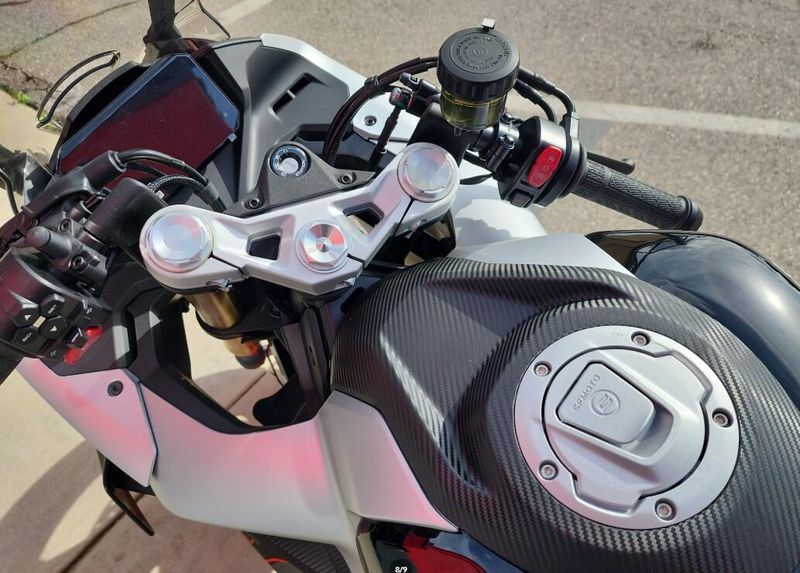 New 2026 CFMOTO 450SS Image 9