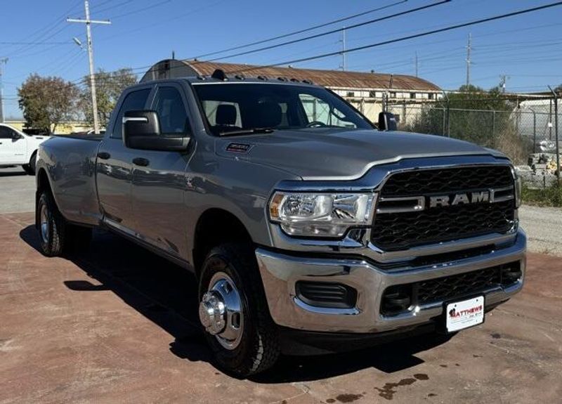 2024 RAM 3500 Tradesman Crew Cab 4x4 8