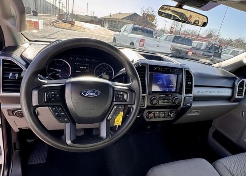 Used 2020 Ford F-350 XLTImage 11