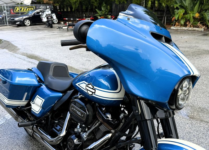 2023 Harley-Davidson Street Glide ST Fast Johnnie Enthusiast Edition