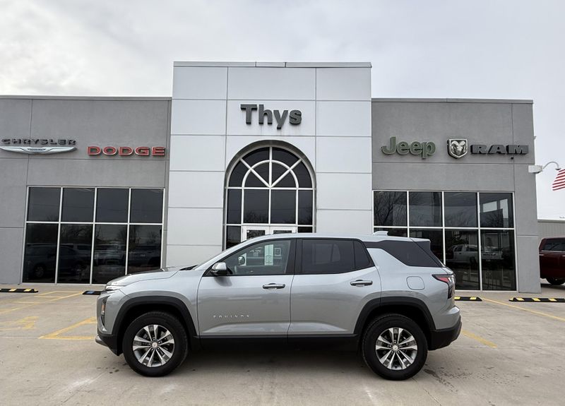 Used 2025 Chevrolet Equinox AWD LTImage 31