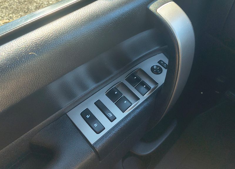 Used 2011 Chevrolet Silverado 2500HD Image 15