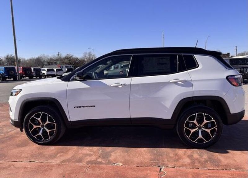 New 2026 Jeep Compass Limited 4x4Image 8