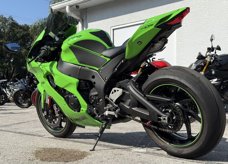2024 Kawasaki Ninja ZX-10RR