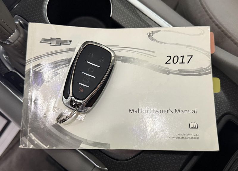 Used 2017 Chevrolet Malibu LTImage 13