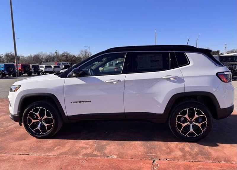New 2026 Jeep Compass Limited 4x4Image 8
