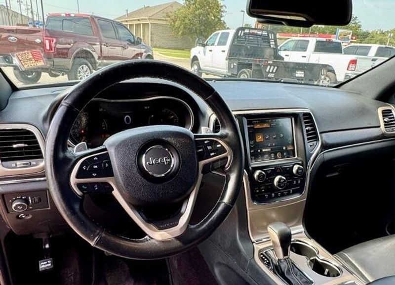Used 2016 Jeep Grand Cherokee LimitedImage 13