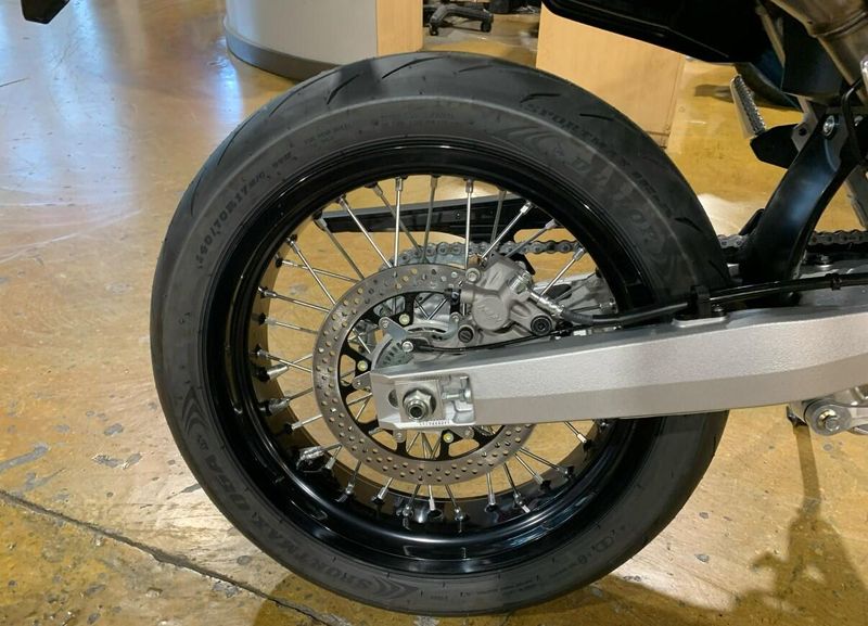 New 2025 Suzuki DR-Z4SM Image 18