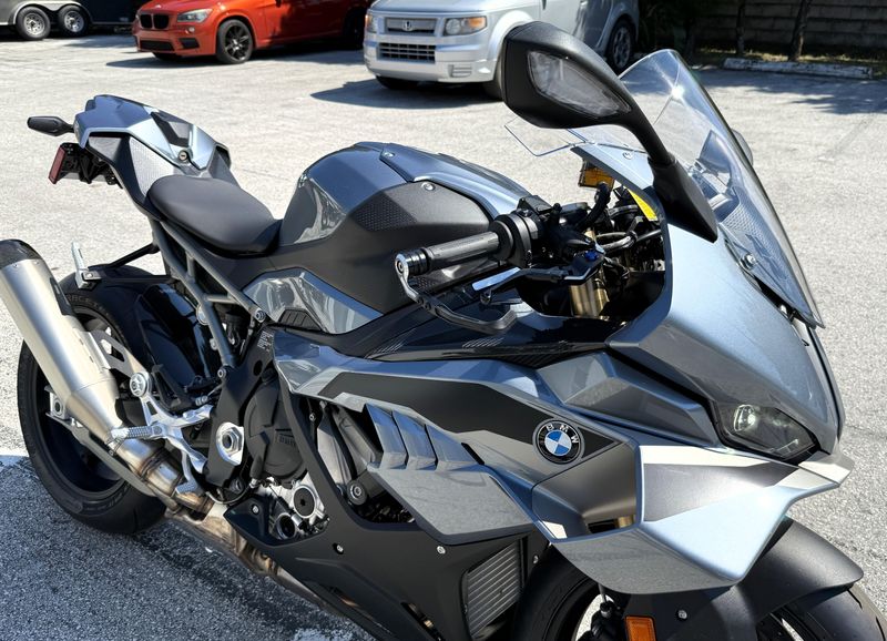 2025 BMW S 1000 RR