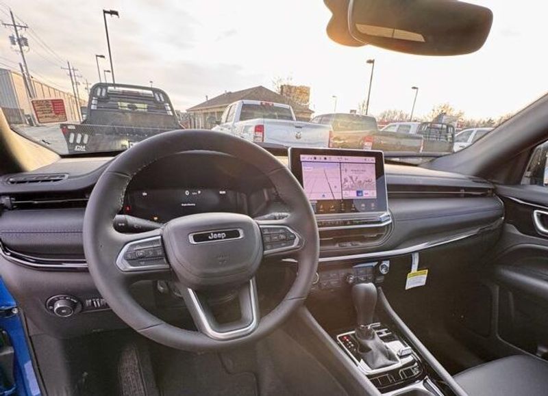 New 2026 Jeep Compass Limited Altitude 4x4Image 10