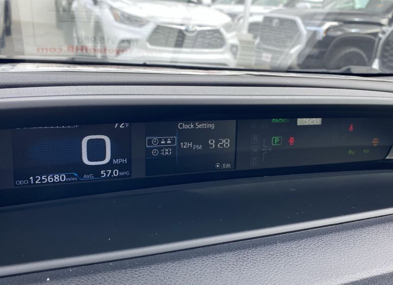 Used 2020 Toyota Prius LEImage 29