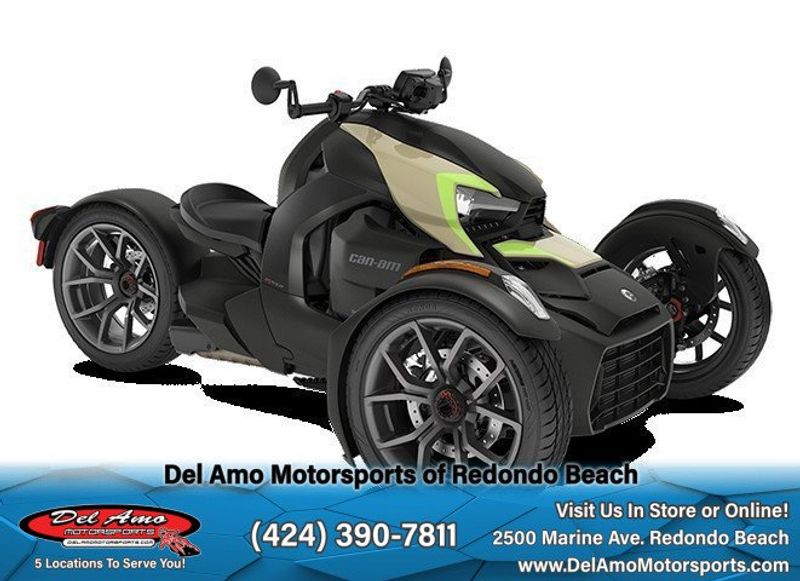 2024 Can-Am F2RC  in a CLASSIC, EPIC OR EXCLUSIVE PANEL COLOR OPTIONS exterior color. Del Amo Motorsports of Redondo Beach (424) 304-1660 delamomotorsports.com 