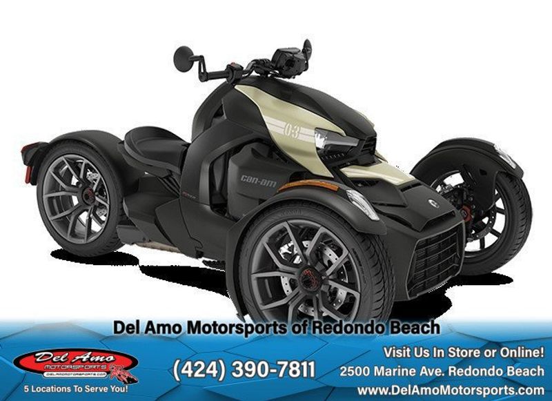 2024 Can-Am F2RC  in a CLASSIC, EPIC OR EXCLUSIVE PANEL COLOR OPTIONS exterior color. Del Amo Motorsports of Redondo Beach (424) 304-1660 delamomotorsports.com 