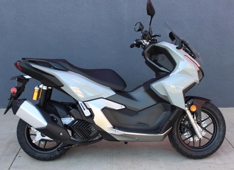 New 2026 Honda ADV160 Image 1
