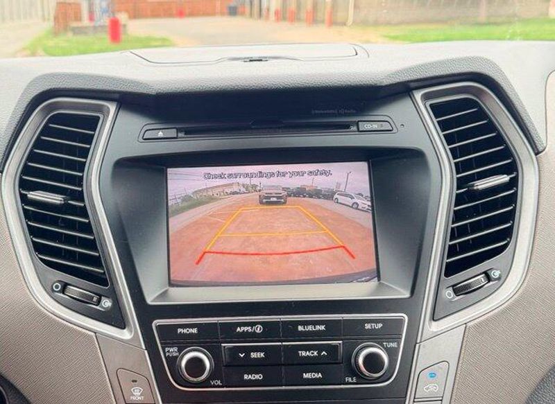 Used 2017 Hyundai Santa Fe Sport 2.4 BaseImage 16
