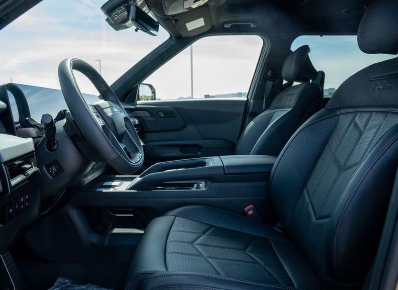 New 2027 Kia Telluride Hybrid X-Line SX PrestigeImage 11