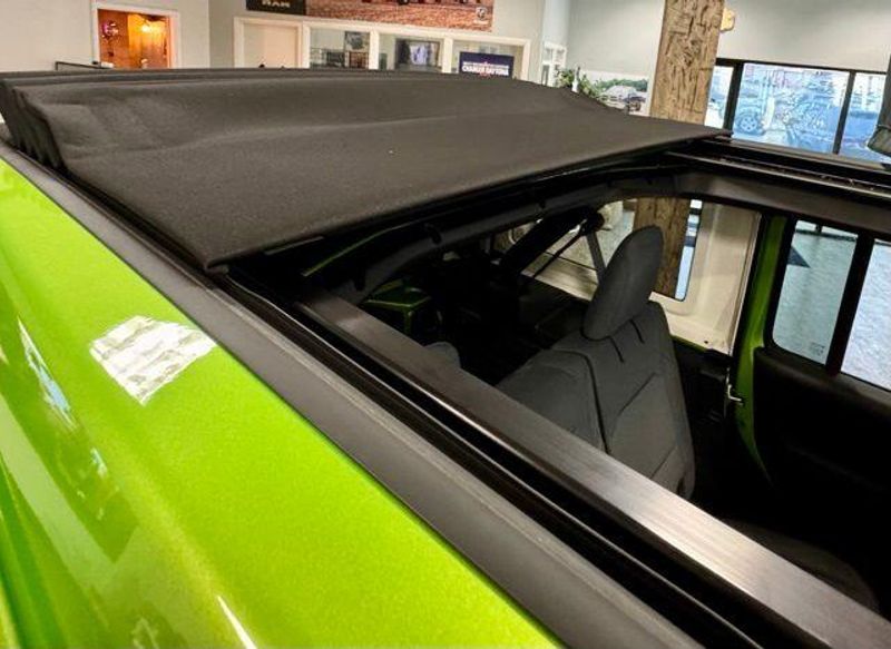 New 2026 Jeep Wrangler 4-door Sport SImage 20