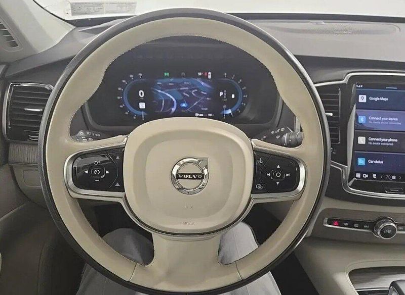 2024 Volvo XC90 AWD Plus photo 4