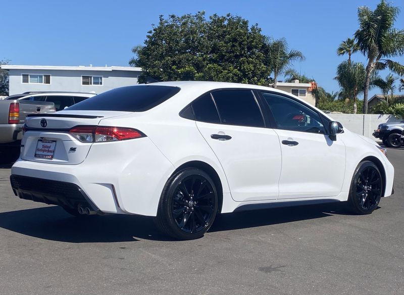 Used 2022 Toyota Corolla SE NightshadeImage 3