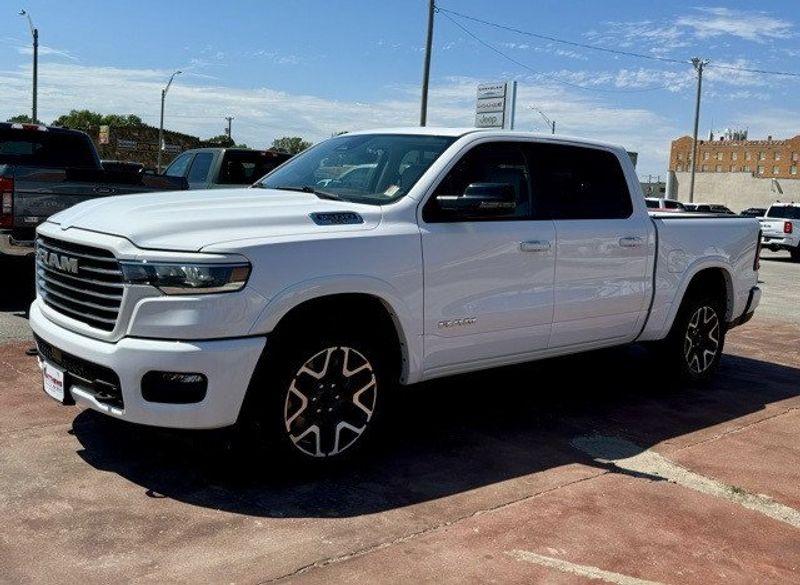 2025 RAM 1500 Laramie Crew Cab 4x4 5