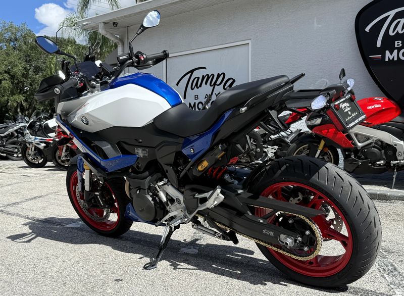 2026 BMW F 900 XR