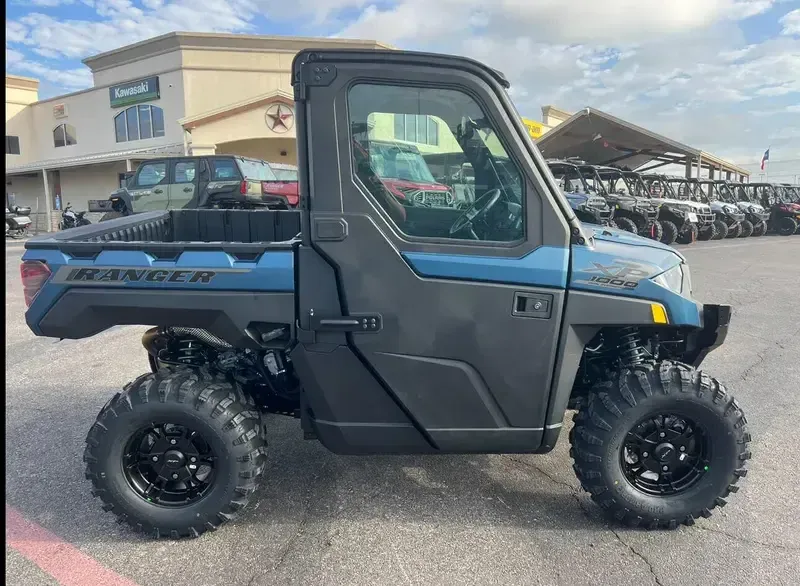 2025 Polaris RANGER XP 1000 NORTHSTAR EDITION ULTIMATE BLUE SLATE METALLIC SMOKEImage 2