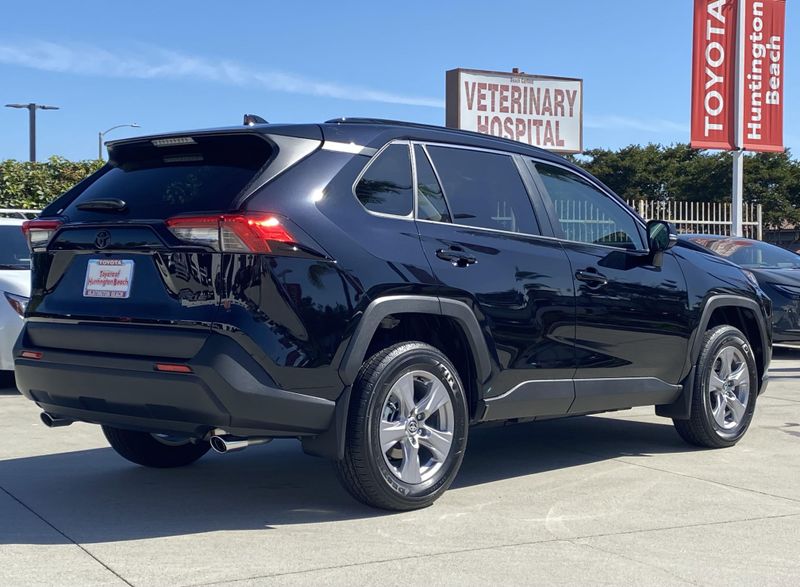 New 2025 Toyota RAV4 XLEImage 3