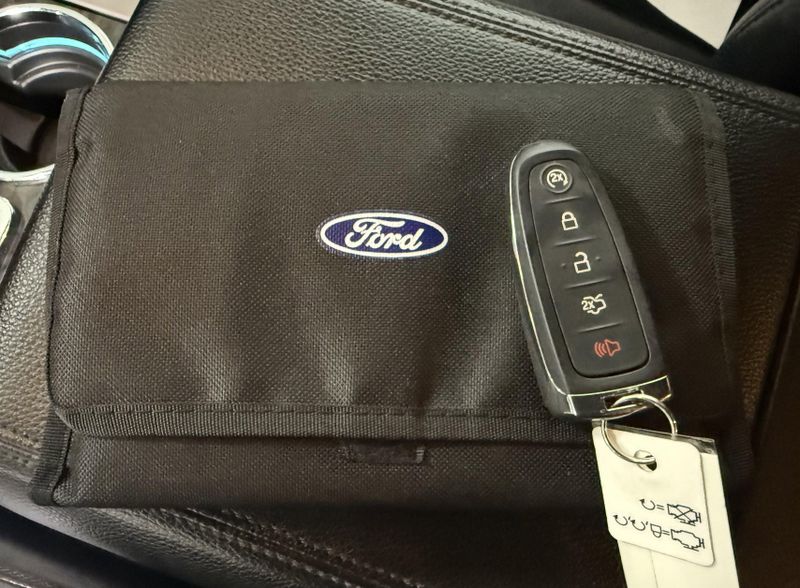 Used 2016 Ford Expedition LimitedImage 26