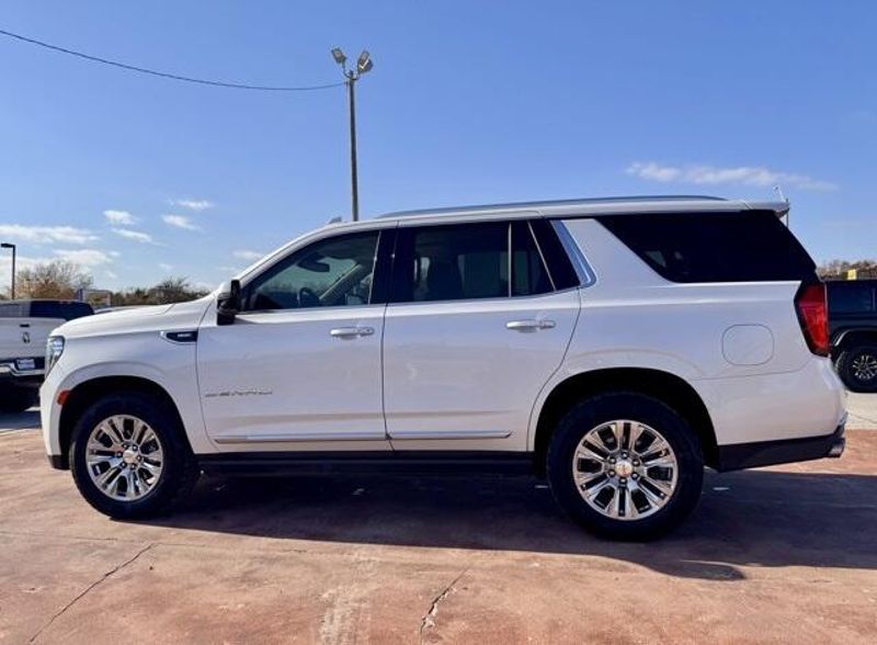Used 2022 GMC Yukon DenaliImage 8