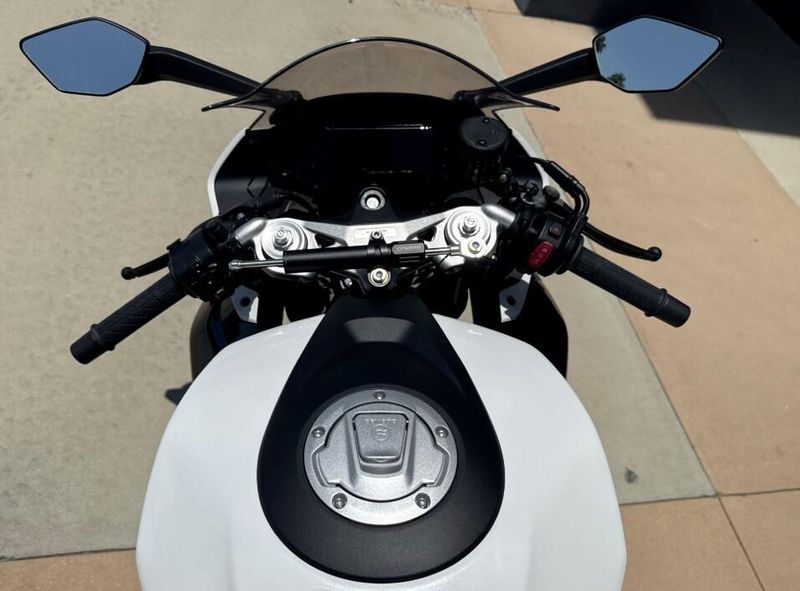 New 2026 CFMoto 675SS Inventory | Victorville Del Amo Motorsports ...