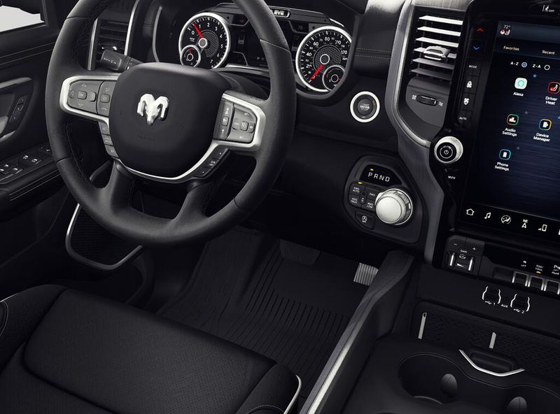 New 2027 RAM 1500 Laramie Crew Cab 4x4 5
