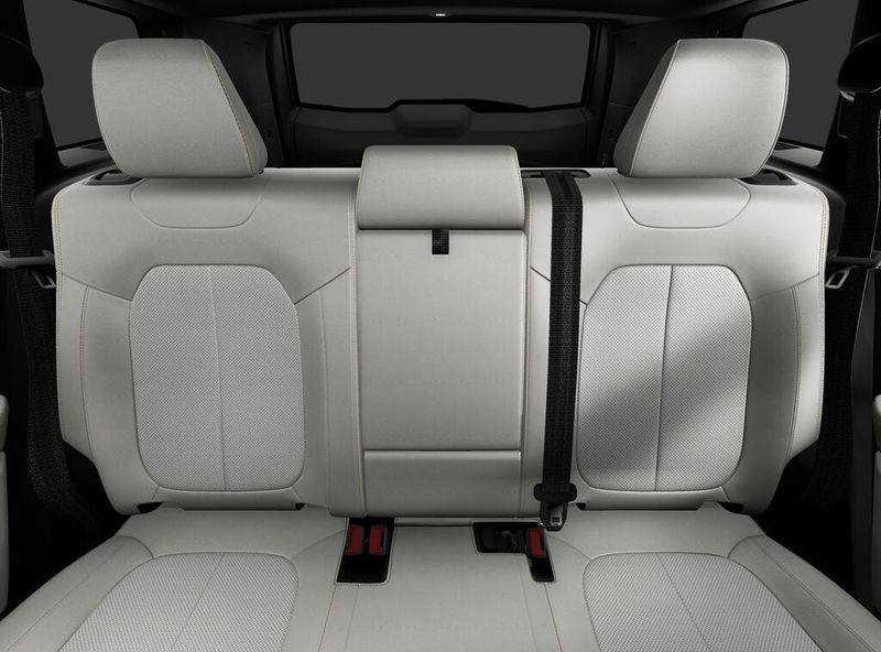 New 2026 Jeep Cherokee Limited 4x4