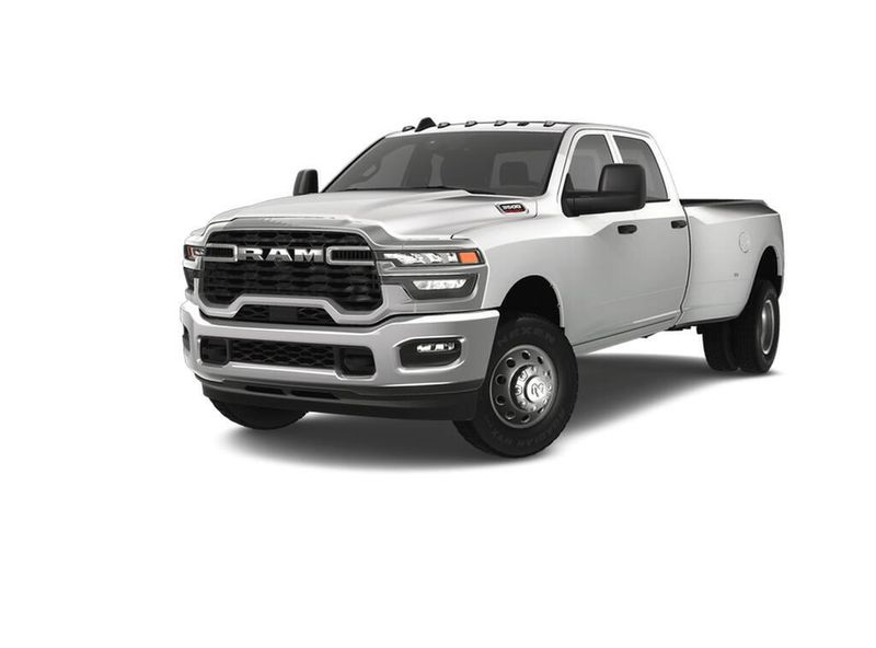 2025 RAM 3500 Tradesman Crew Cab 4x4 8