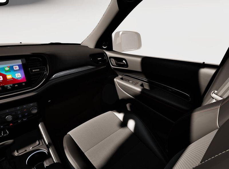 New 2027 Dodge Durango Gt Hemi V8 Plus AwdImage 7