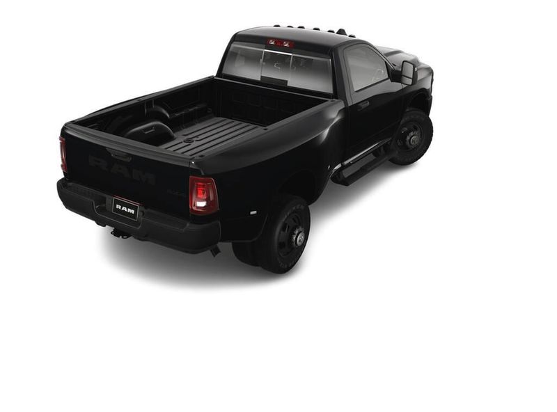 2025 RAM 3500 Tradesman Regular Cab 4x4 8