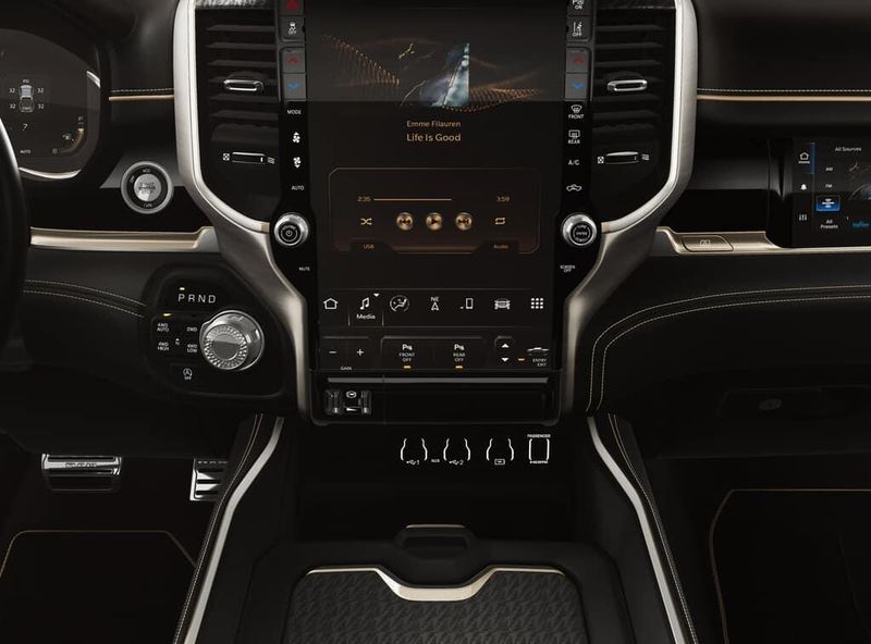 2026 Ram 1500 photo 5