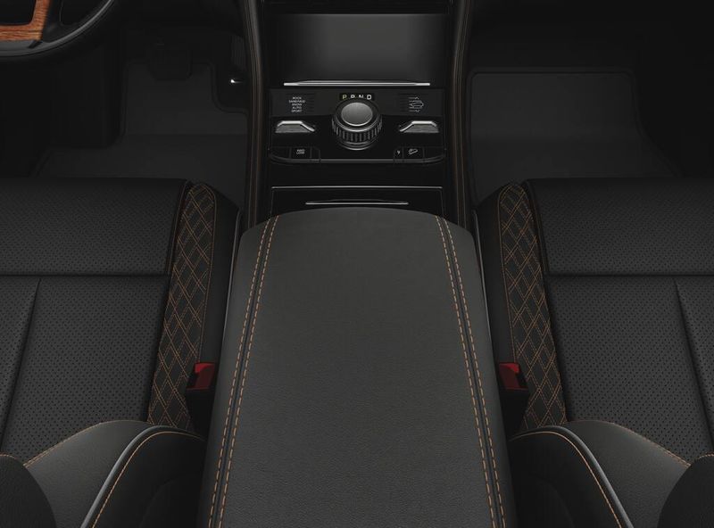 New 2025 Jeep Grand Cherokee Summit Reserve 4x4Image 4