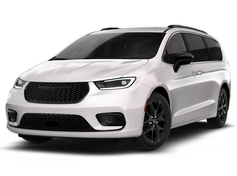 New 2026 Chrysler Pacifica Limited AwdImage 1