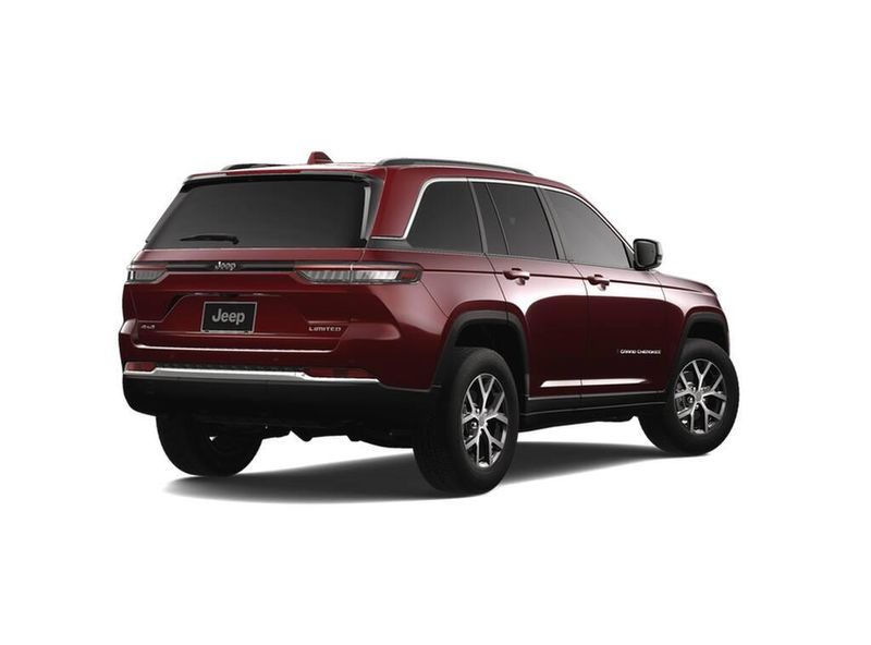 2025 Jeep Grand Cherokee Limited 4x4Image 2