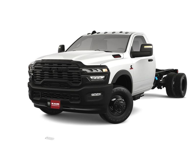 2025 RAM 3500 Tradesman Chassis Regular Cab 4x4 84