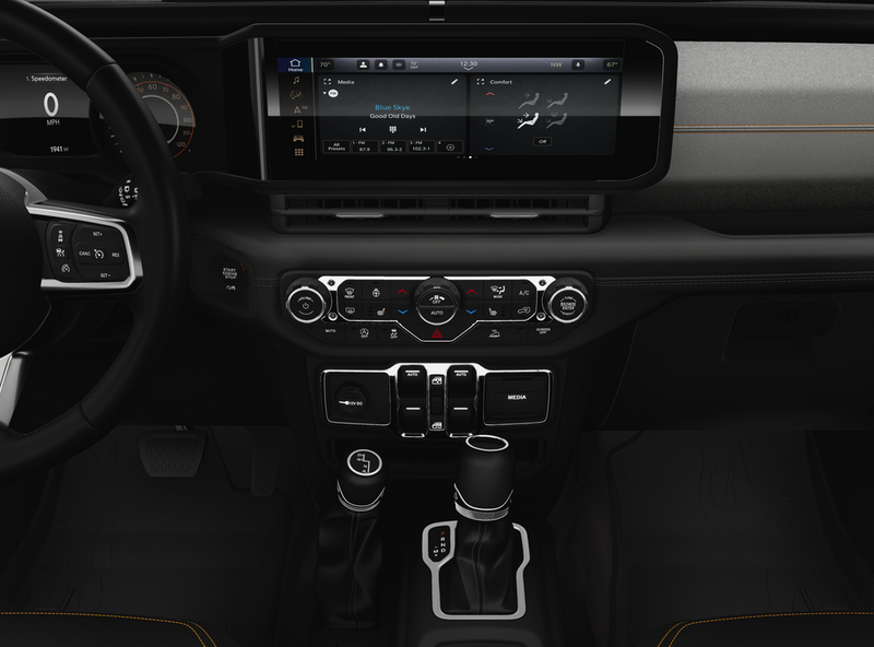 2025 Jeep Wrangler 4-DOOR SAHARAImage 5