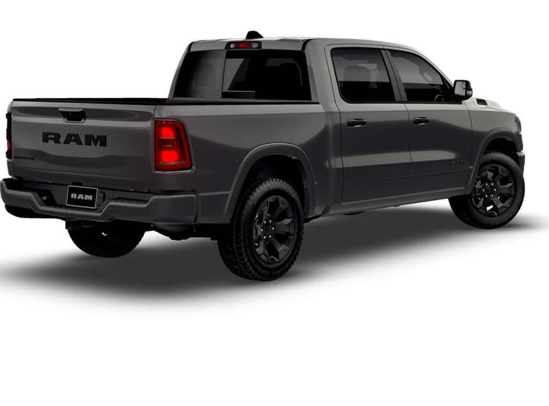 New 2026 RAM 1500 Big Horn Crew Cab 4x2 5'7' Box